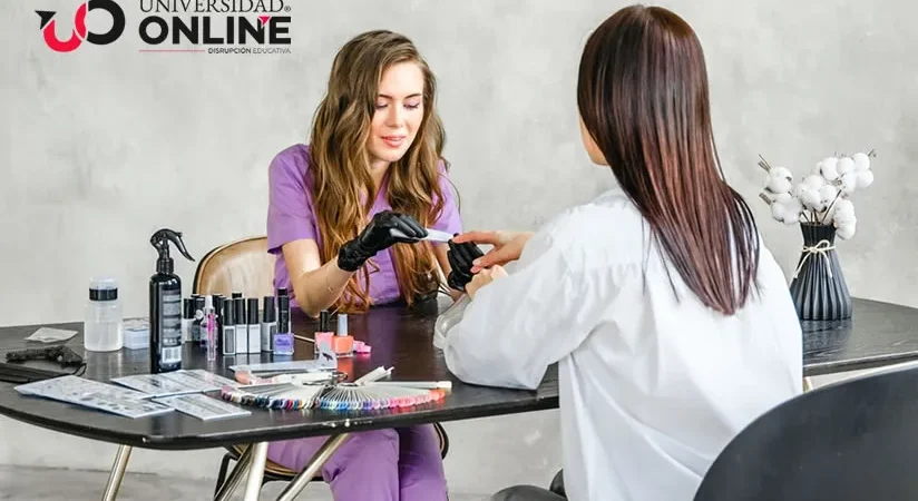 Ser Manicurista: Una Alternativa Práctica y Rentable para Iniciar tu Propio Negocio
